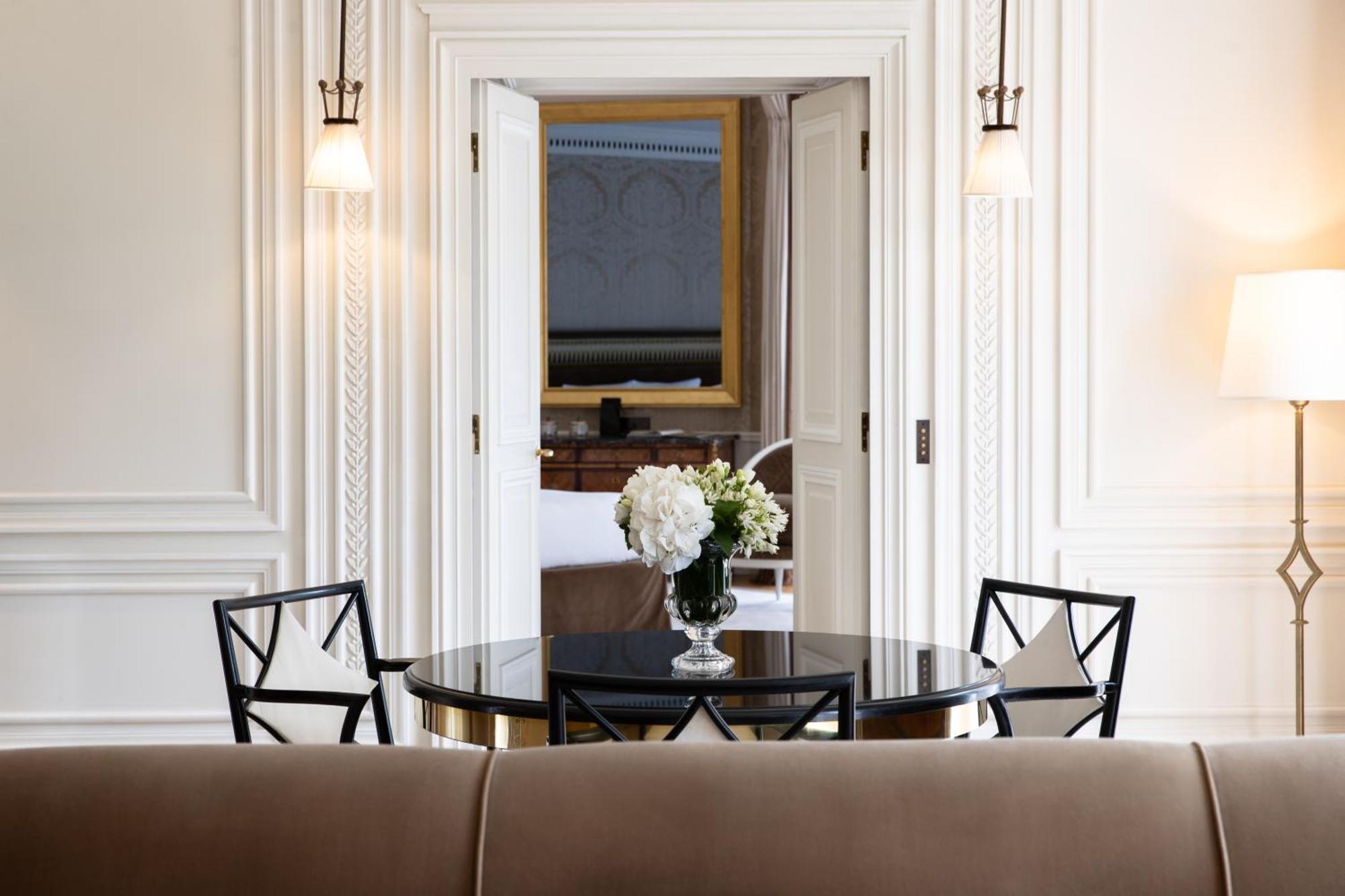La Reserve Paris Hotel & Spa Exterior foto